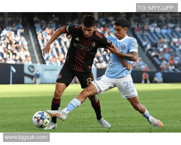 埃斯特拉尔与塔亚文的精彩对决分析与赛前预测