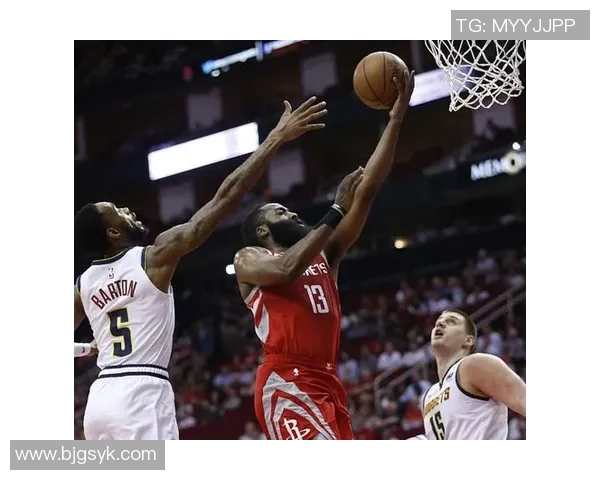 火箭队与太阳队激战正酣2015年10月14日精彩回顾与赛况分析