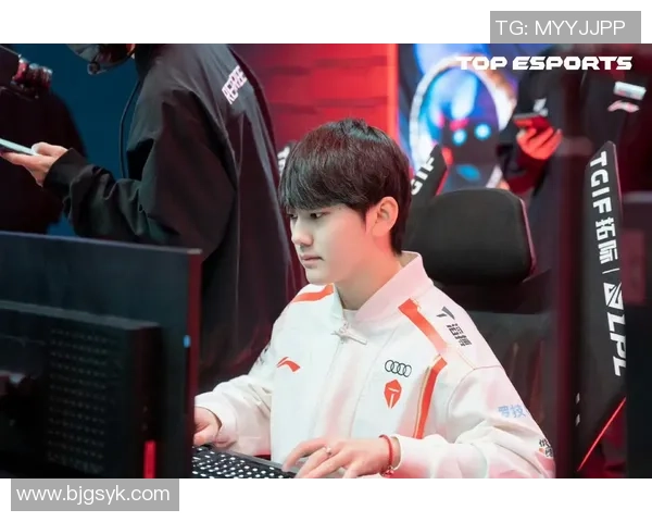 独家深度解析：TES战队配合策略与其他战队的全面对比分析MBA