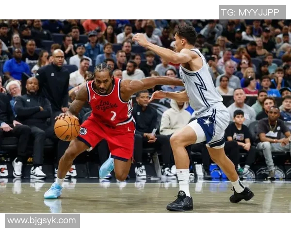 湖人对火箭季后赛激战回顾詹姆斯与哈登的巅峰对决