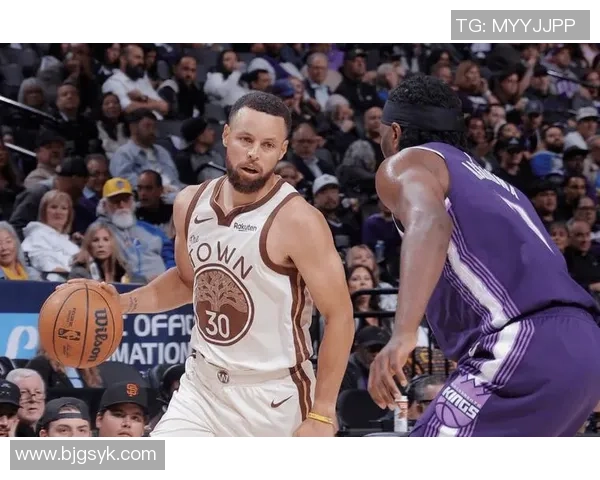 赛后勇士与快船激战回顾球迷热议精彩瞬间与战术分析